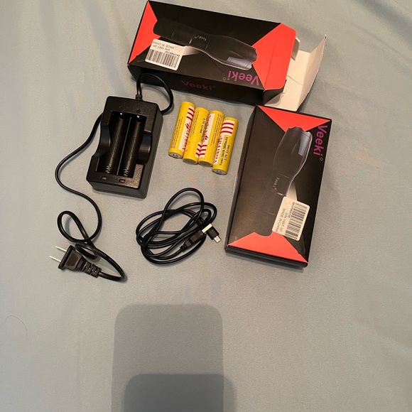 Veeki - Picture 5 of 5